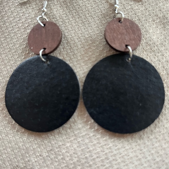 Colorful Line Pattern Round Dangle Earrings - Picture 2 of 4